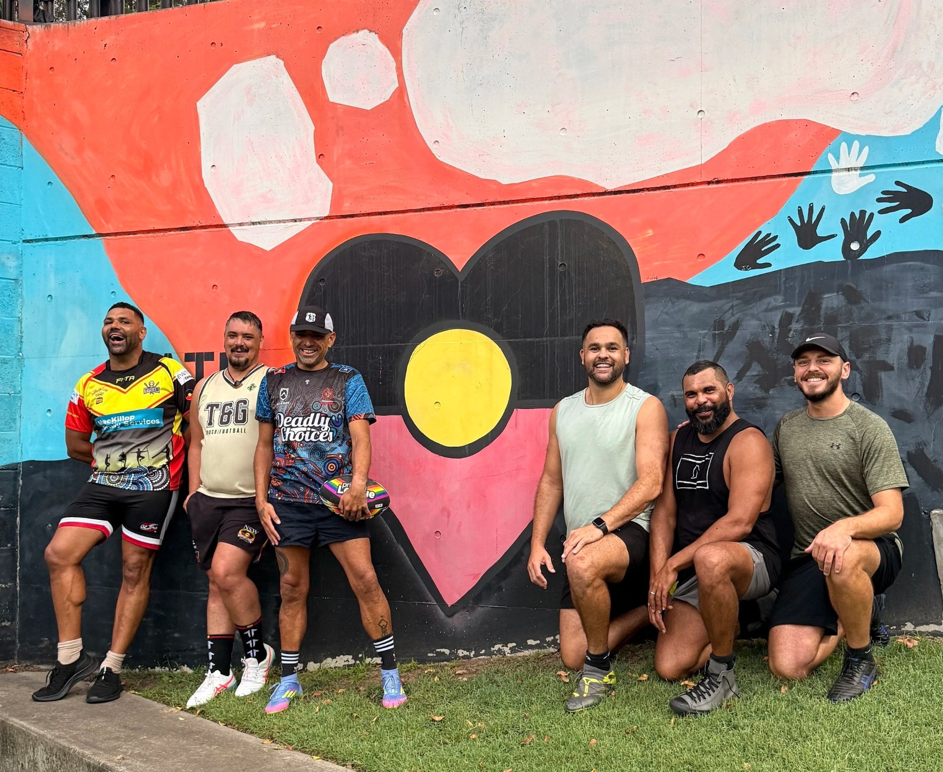 Lorikeets community wearing the colours